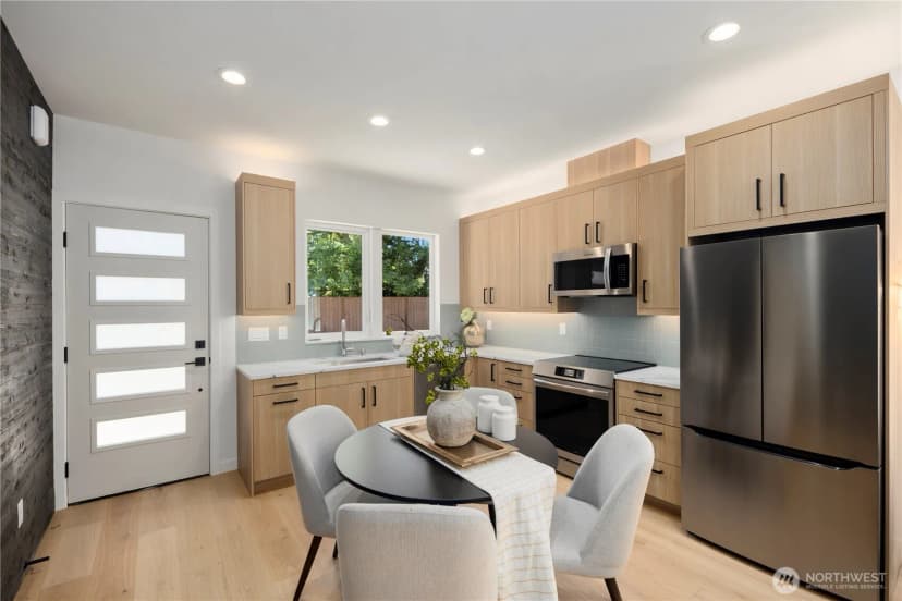 Property photo for 514 N 92nd Street, Seattle photo 12