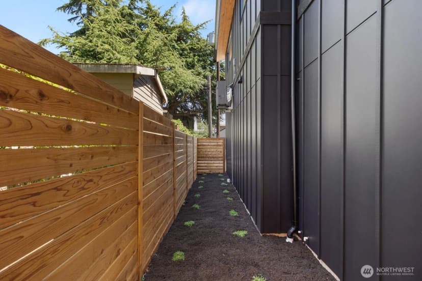 Property photo for 514 N 92nd Street, Seattle photo 38