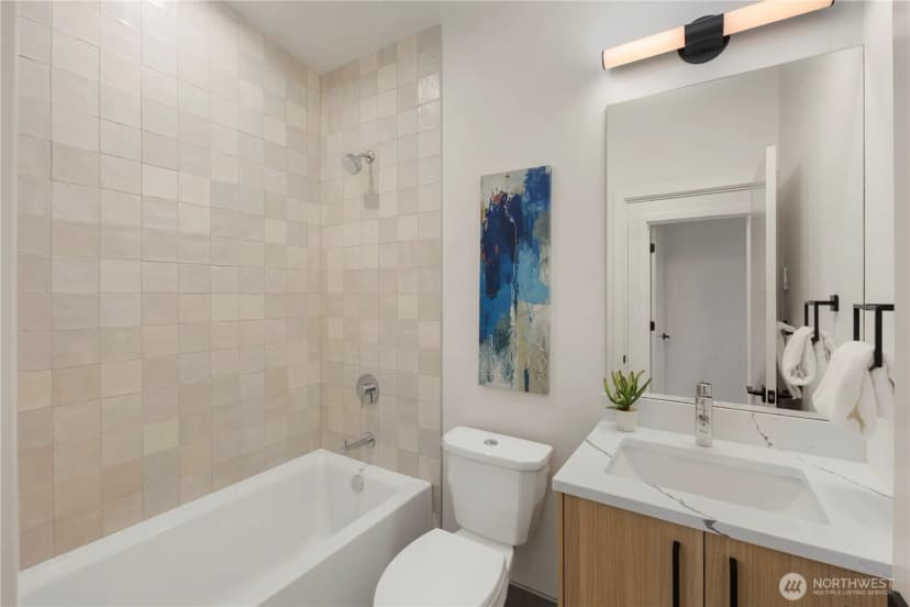 Property photo for 514 N 92nd Street, Seattle photo 24
