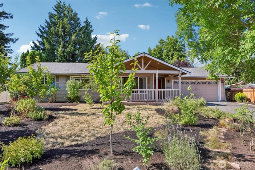 Property photo for 10809 Se 235th Street, Kent