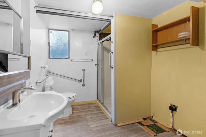 Property photo for 10412 61st Avenue S, Seattle photo 16