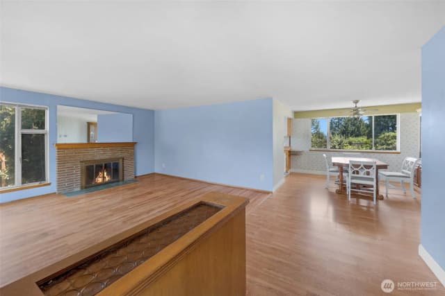 Property photo for 10412 61st Avenue S, Seattle photo 3