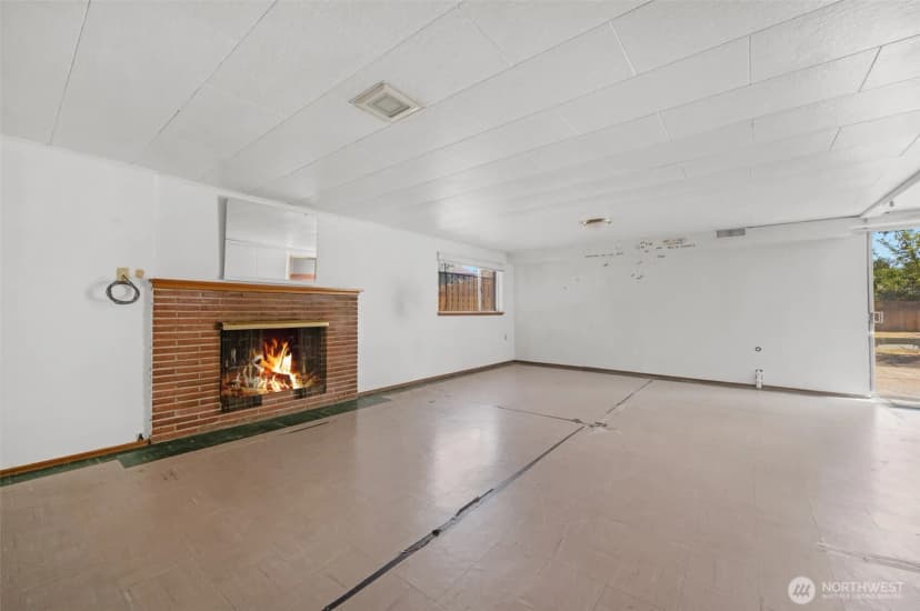 Property photo for 10412 61st Avenue S, Seattle photo 13