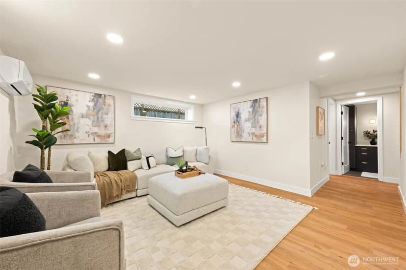 Property photo for 1621 N 103rd Street, Seattle photo 14