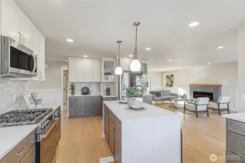Property photo for 12621 49th Street Ct E, Edgewood photo 8