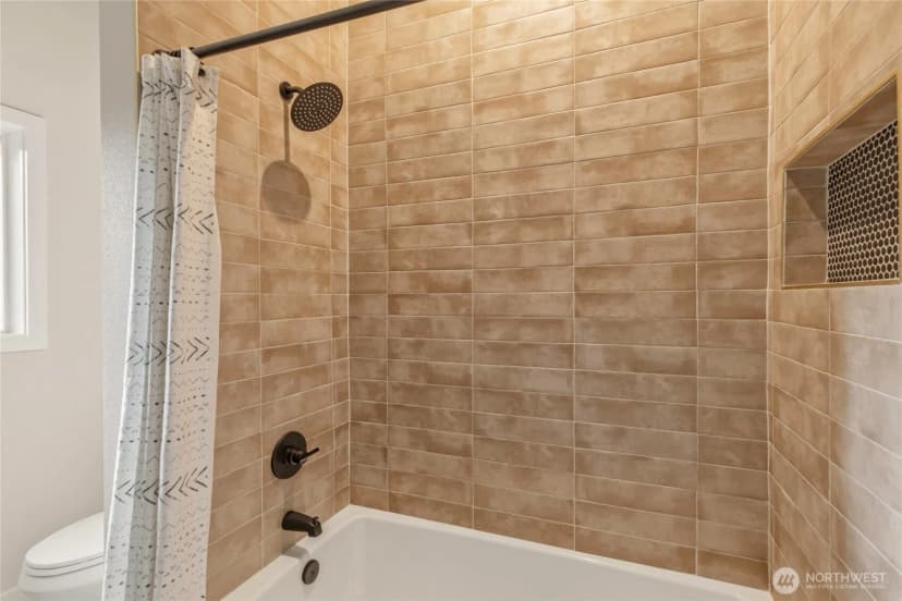Property photo for 12621 49th Street Ct E, Edgewood photo 31