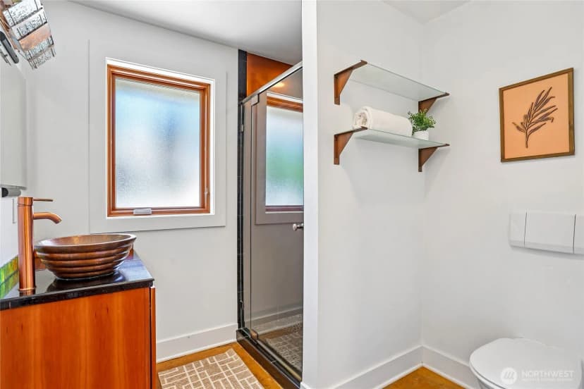 Property photo for 424 35th Avenue S, Seattle photo 34