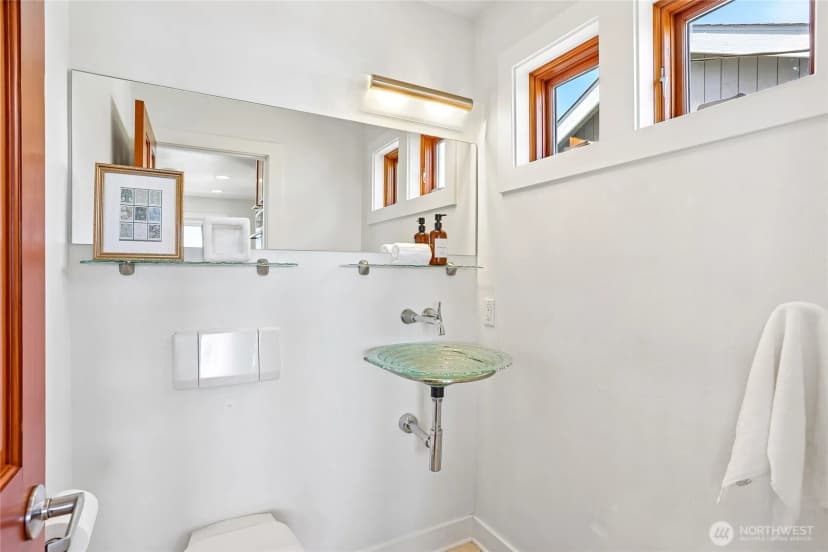 Property photo for 424 35th Avenue S, Seattle photo 21