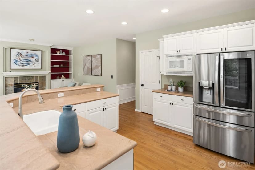 Property photo for 24416 Se 4th Place, Sammamish photo 9