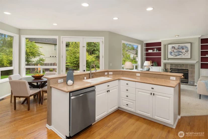 Property photo for 24416 Se 4th Place, Sammamish photo 8