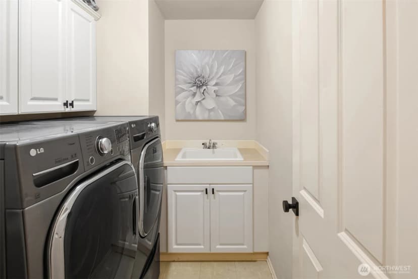 Property photo for 24416 Se 4th Place, Sammamish photo 18