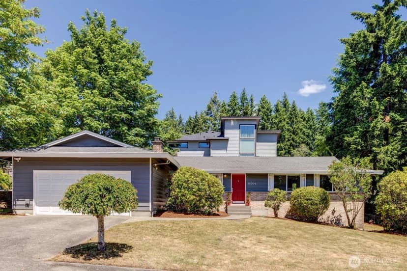 Property photo for 14004 Se 20th Street, Bellevue photo 2