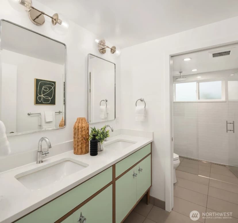Property photo for 12536 Se 15th Street, Bellevue photo 26