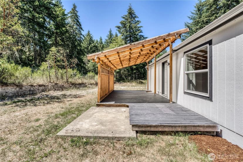 Property photo for 1208 205th Avenue Ct Sw, Lakebay photo 10