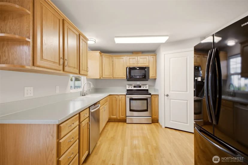 Property photo for 22426 3rd Place W, Bothell photo 8