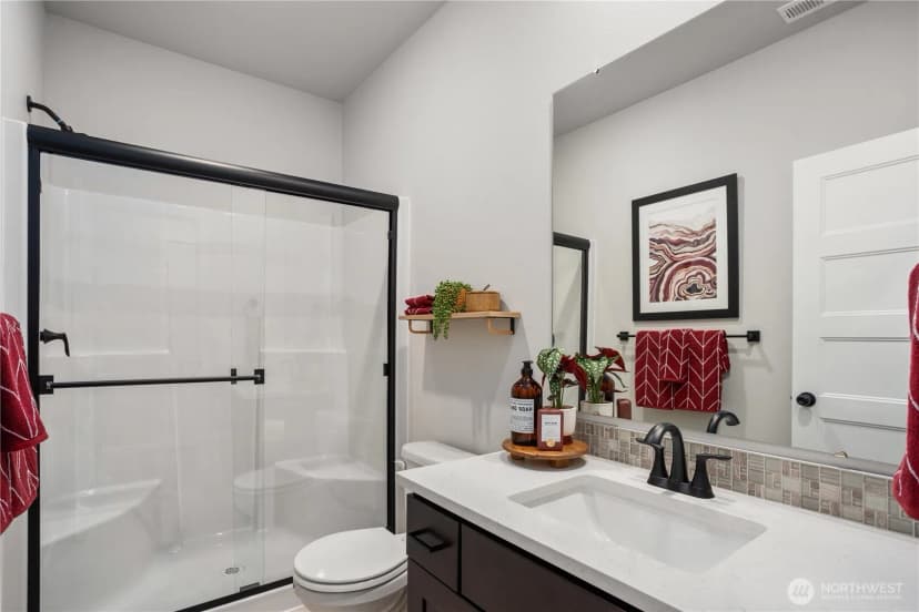 Property photo for 12055 127th Avenue Ct E, Puyallup photo 4