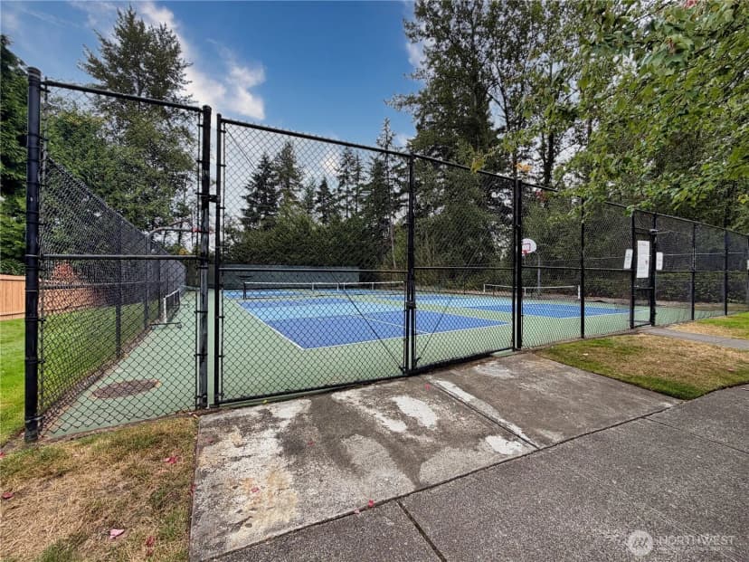 Property photo for 829 191st Street Sw, Lynnwood photo 37