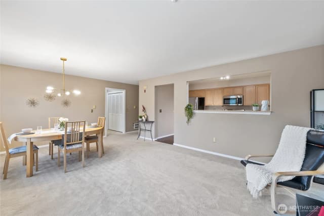 Property photo for 4423 Providence Point Place Se #2628, Issaquah photo 3
