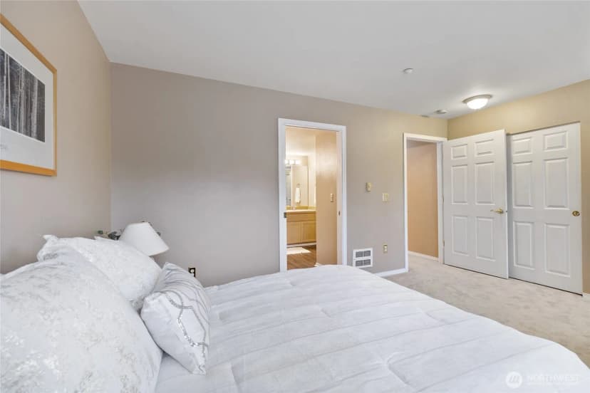 Property photo for 4423 Providence Point Place Se #2628, Issaquah photo 10