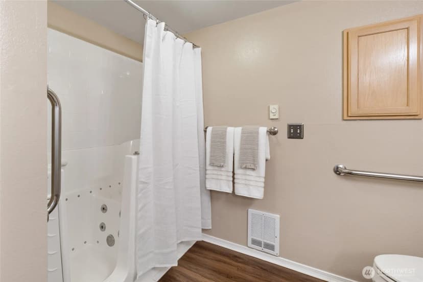 Property photo for 4423 Providence Point Place Se #2628, Issaquah photo 12