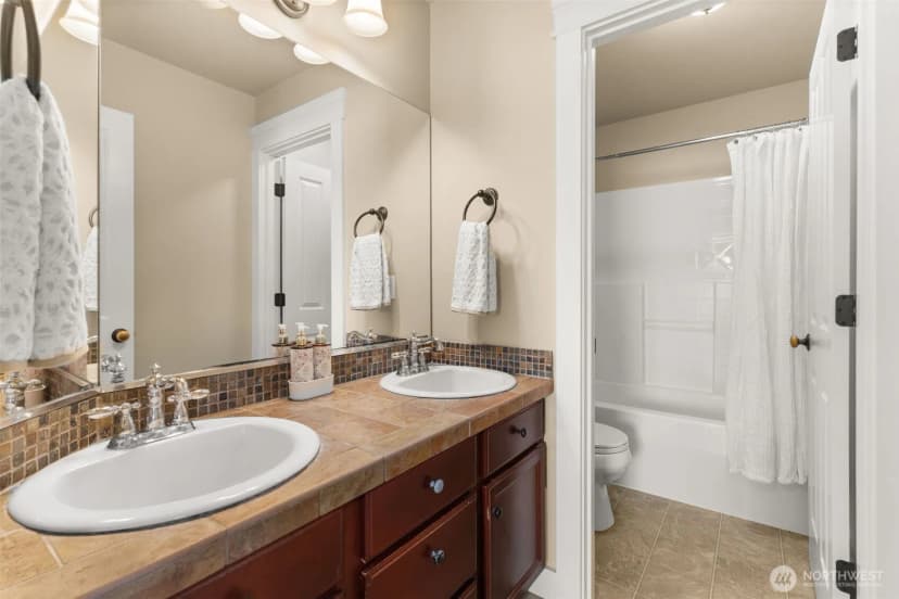 Property photo for 7746 Keystone Avenue Ne, Lacey photo 27