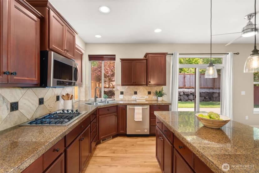 Property photo for 7746 Keystone Avenue Ne, Lacey photo 10