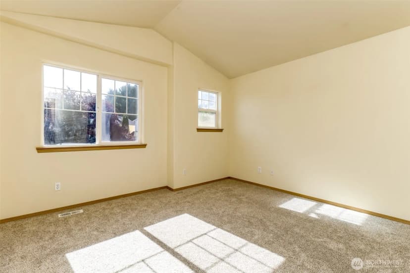 Property photo for 16018 89th Avenue E, Puyallup photo 18