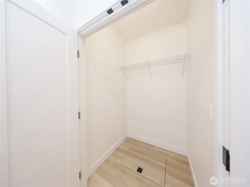 Property photo for 3333 Nassau St #b, Everett photo 17