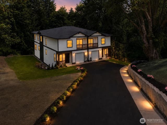 Property photo for 3333 Nassau St #b, Everett