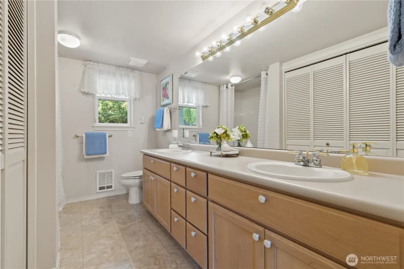Property photo for 4437 Providence Point Place Se #2631, Issaquah photo 27