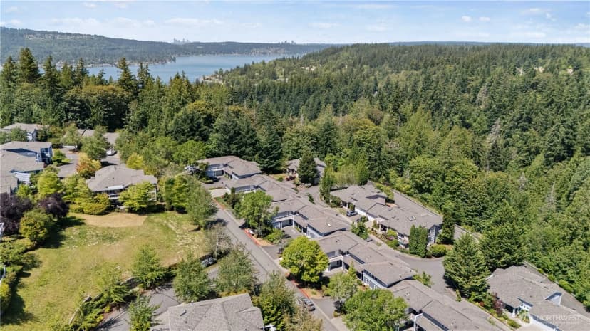 Property photo for 4437 Providence Point Place Se #2631, Issaquah photo 34
