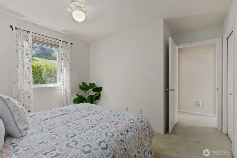 Property photo for 4437 Providence Point Place Se #2631, Issaquah photo 20