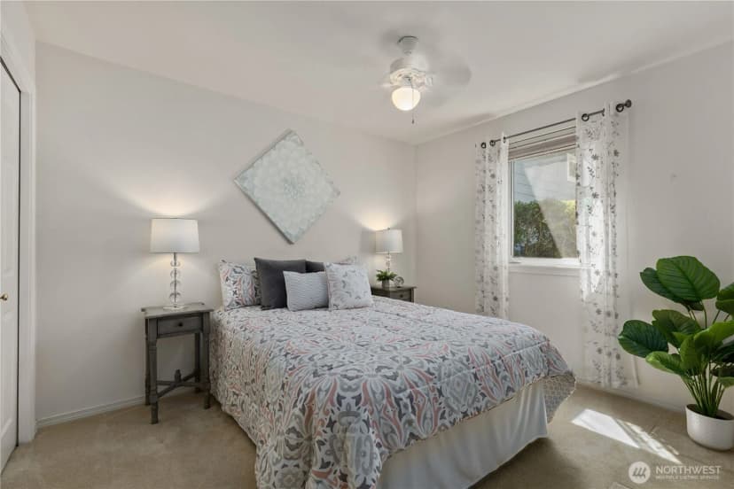 Property photo for 4437 Providence Point Place Se #2631, Issaquah photo 19