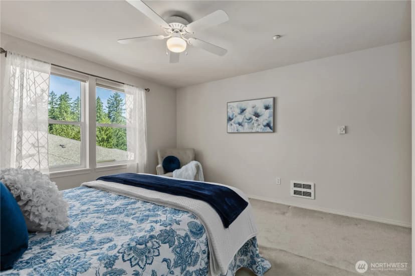 Property photo for 4437 Providence Point Place Se #2631, Issaquah photo 23