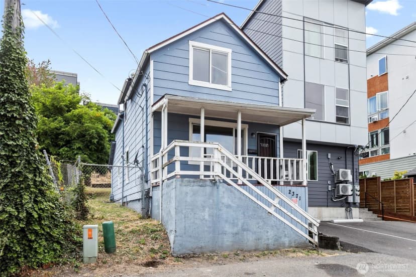 Property photo for 2371 S Yakima Avenue, Tacoma photo 22