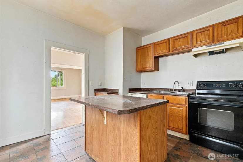 Property photo for 2371 S Yakima Avenue, Tacoma photo 8