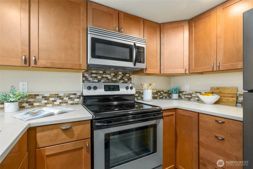 Property photo for 3517 109th Place Ne #4, Bellevue photo 9