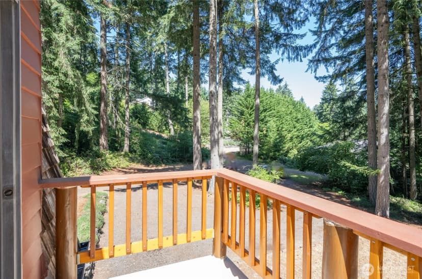 Property photo for 879 9th Ave, Fox Island photo 18