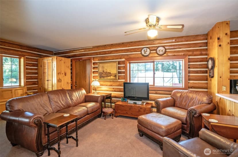 Property photo for 879 9th Ave, Fox Island photo 4