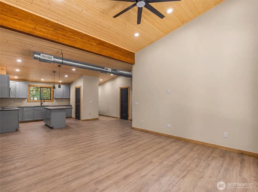 Property photo for 22401 Shetland Road, Leavenworth photo 10