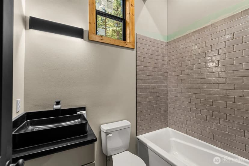 Property photo for 22401 Shetland Road, Leavenworth photo 15