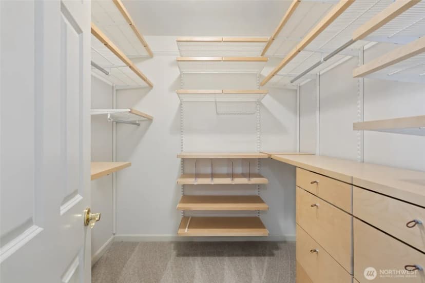 Property photo for 12140 Ne 24th Street #102, Bellevue photo 14