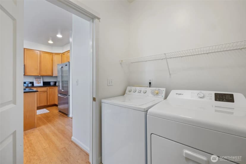 Property photo for 12140 Ne 24th Street #102, Bellevue photo 24
