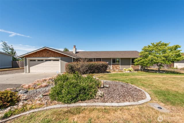 Property photo for 408 W Eunice Street, Sequim