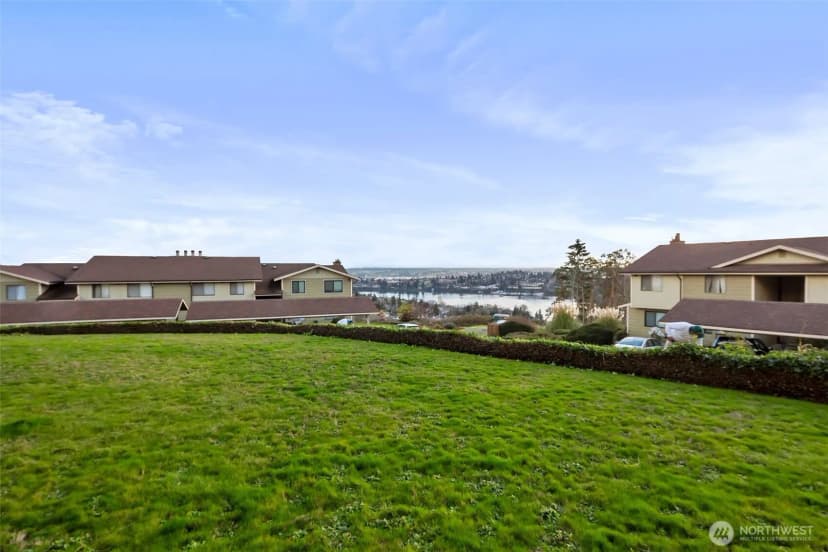Property photo for 3580 Narrows View Lane Ne #103, Bremerton photo 38