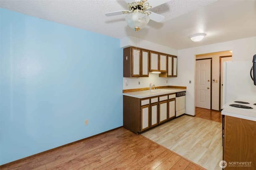 Property photo for 3580 Narrows View Lane Ne #103, Bremerton photo 5