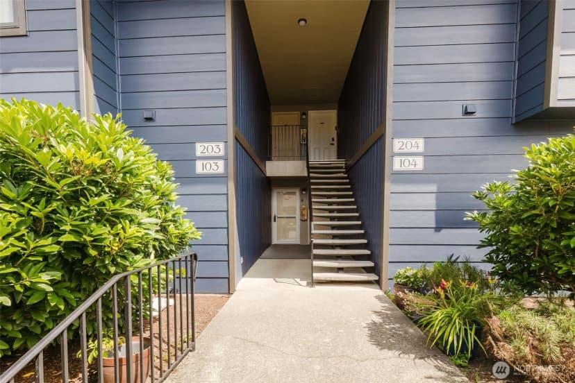 Property photo for 3580 Narrows View Lane Ne #103, Bremerton