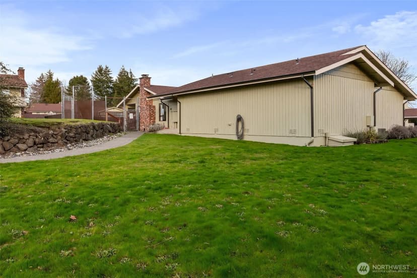 Property photo for 3580 Narrows View Lane Ne #103, Bremerton photo 40