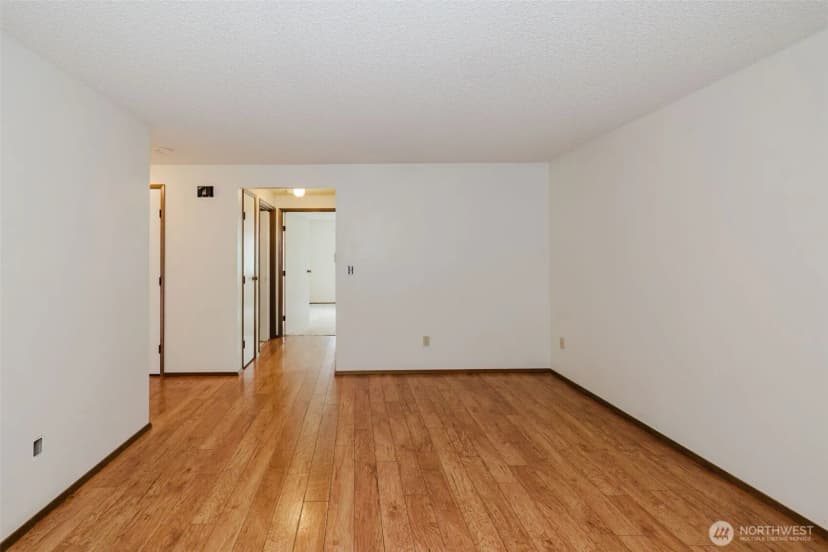 Property photo for 3580 Narrows View Lane Ne #103, Bremerton photo 11