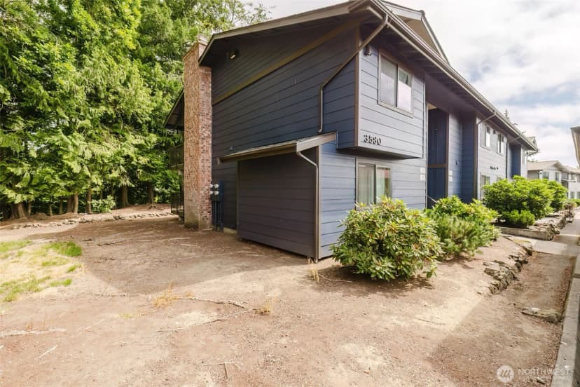 Property photo for 3580 Narrows View Lane Ne #103, Bremerton photo 32